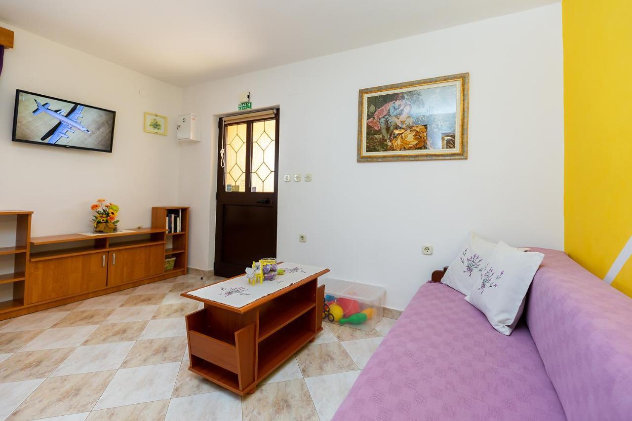 פורץ Apartments Alice Green Oasis - מראה חיצוני תמונה